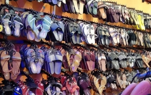 Gambar 7 cara jitu memulai bisnis sandal cewek, bikin cuan makin ngalir! - Konsepbisnis.com